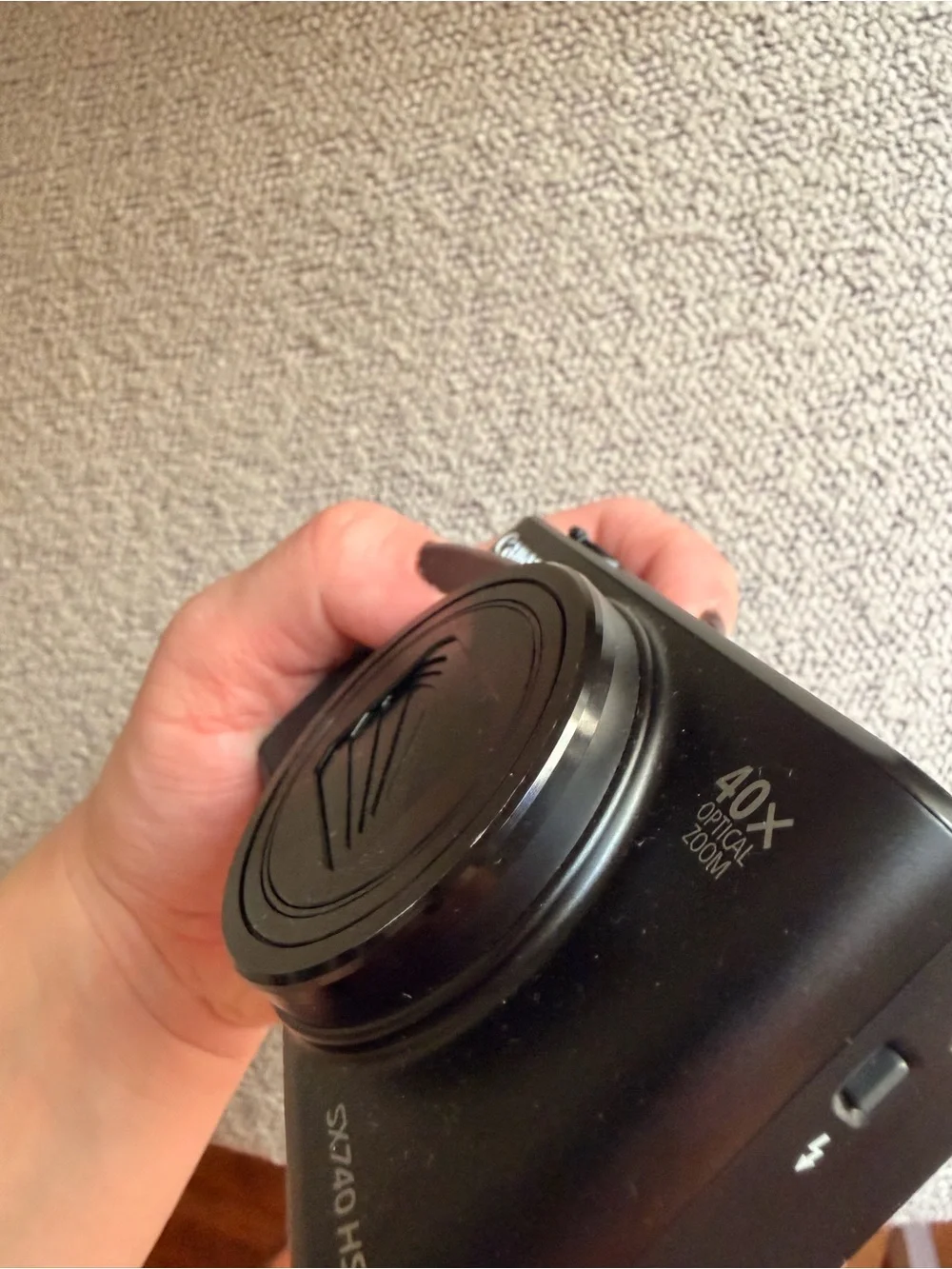Canon PowerShot SX740 HS 20.3MP 40x Optical Zoom Black Wi-Fi w/ Charger